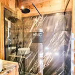 1ere Etoile Vue Jacuzzi Prestation Premium شاليه ليز أنغلز